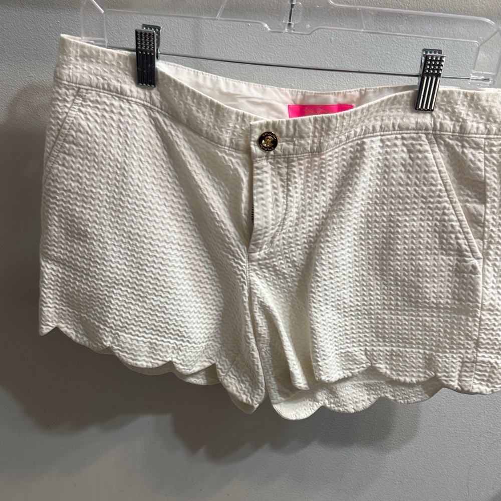 Lilly Pulitzer Cream Scalloped High Waist Shorts